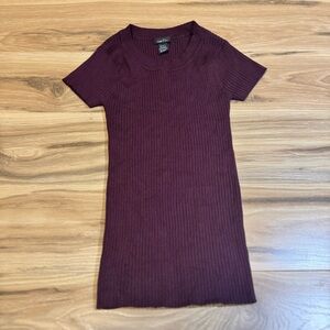 Rue21 Womens Small Plum Ribbed Short Sleeve Fitted Top Casual Confident